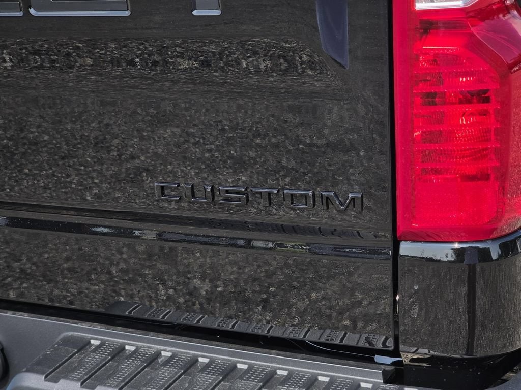2026 Chevrolet Silverado 1500 Custom - Photo 6