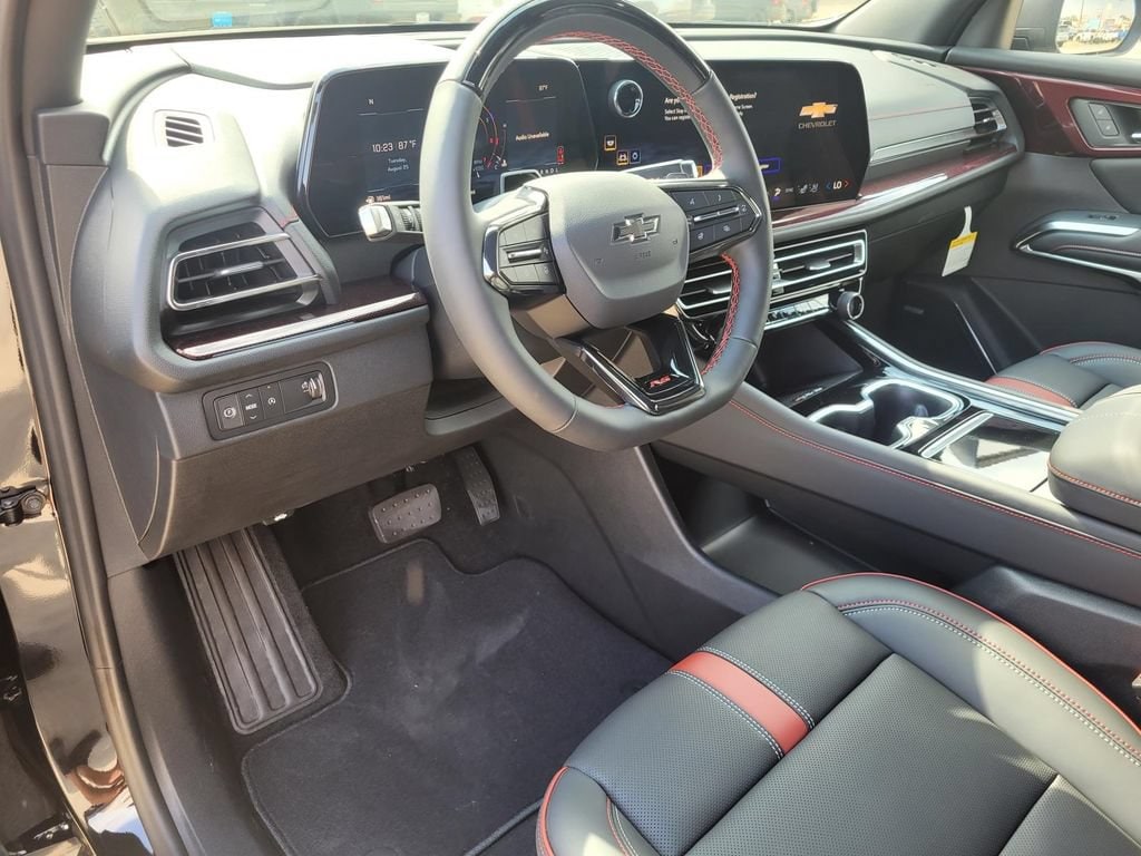 2027 Chevrolet Traverse RS - Photo 16