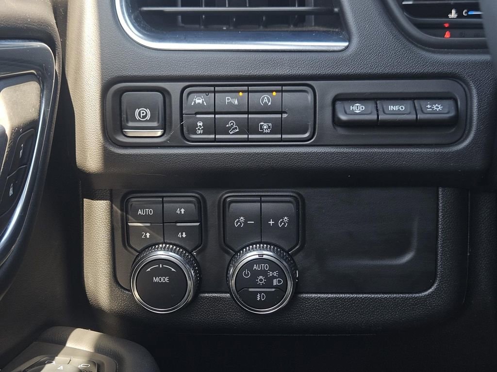 2024 GMC Yukon XL AT4 - Photo 25