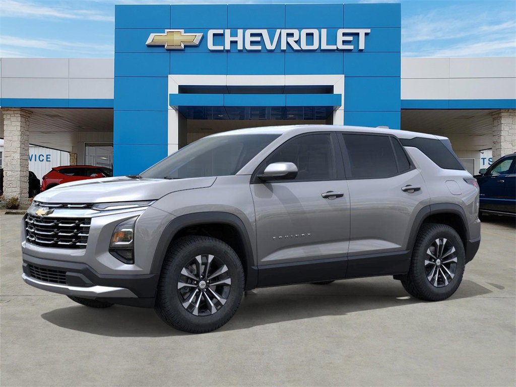 2026 Chevrolet Equinox LT photo 2