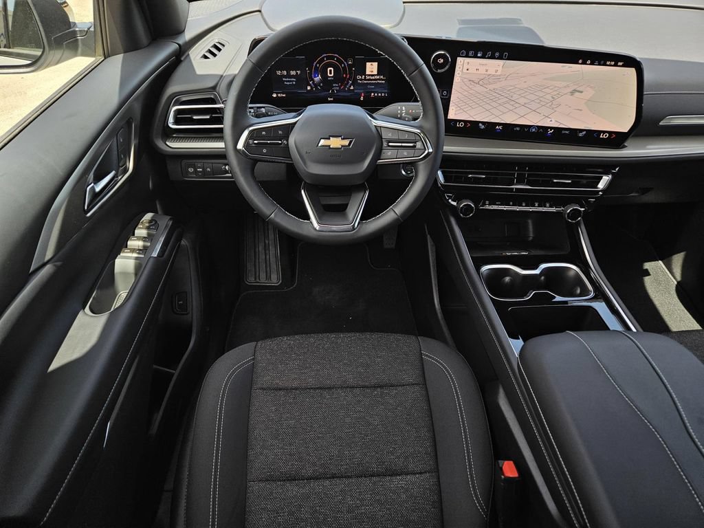 2027 Chevrolet Traverse LT - Photo 14