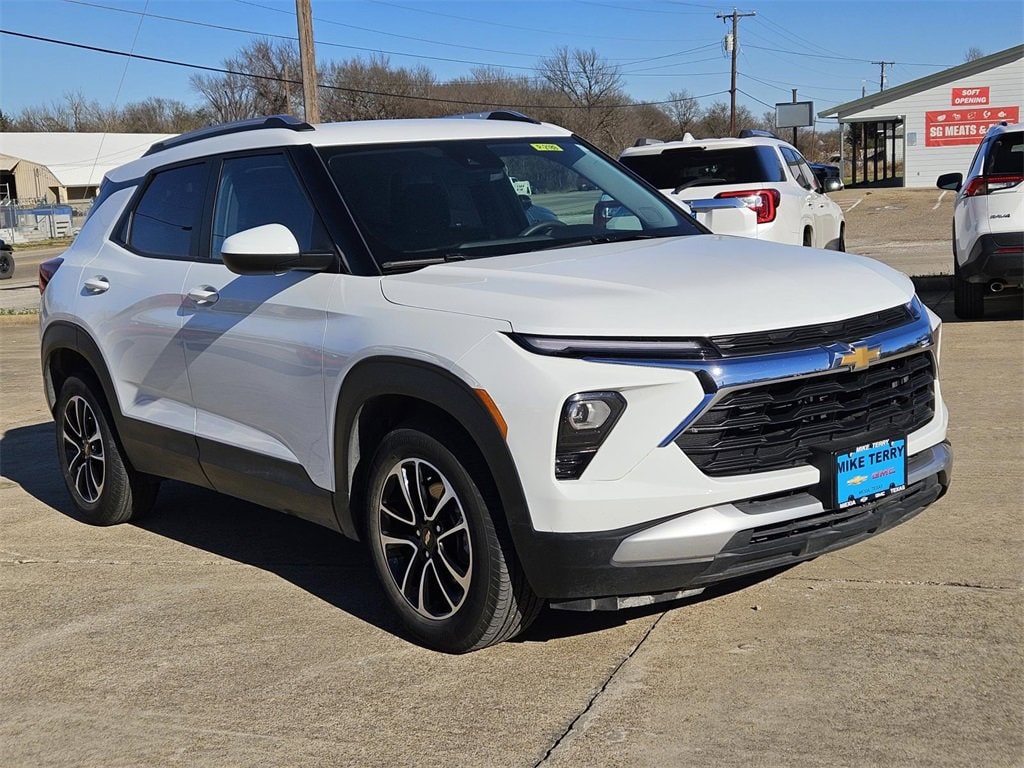 2025 Chevrolet Trailblazer LT's photo