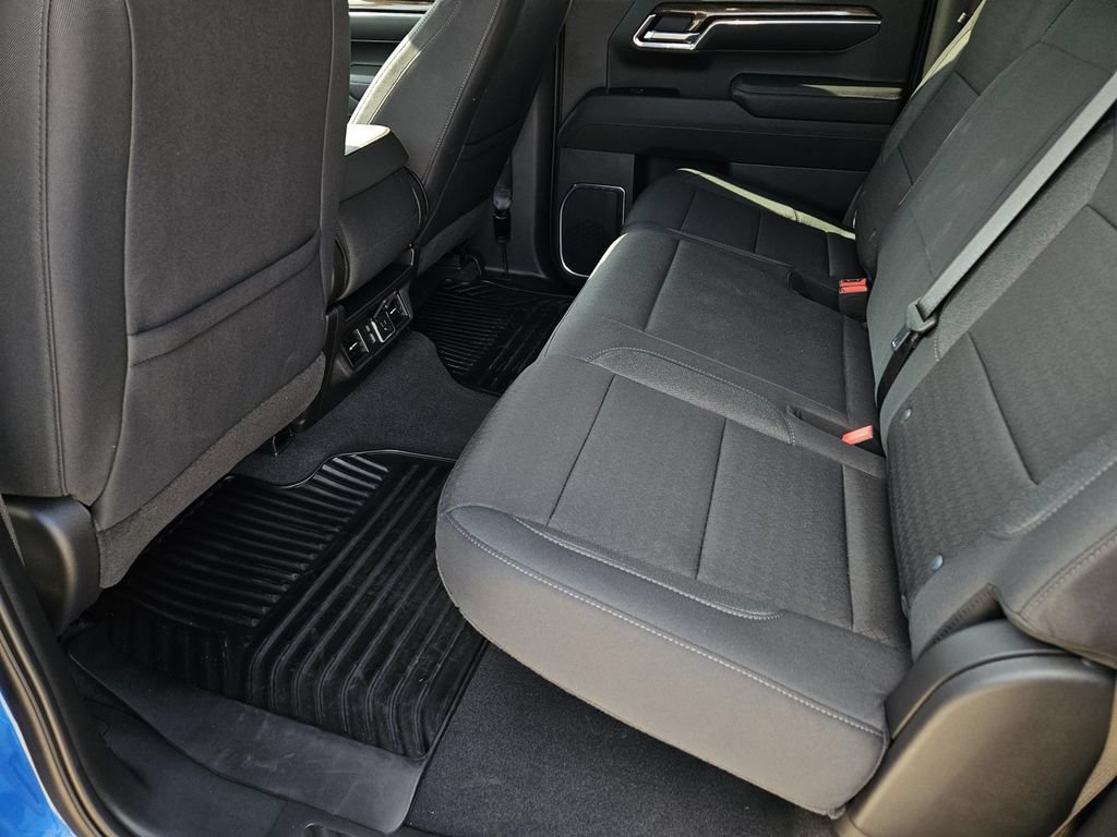 2025 Chevrolet Silverado 1500 LT - Photo 11