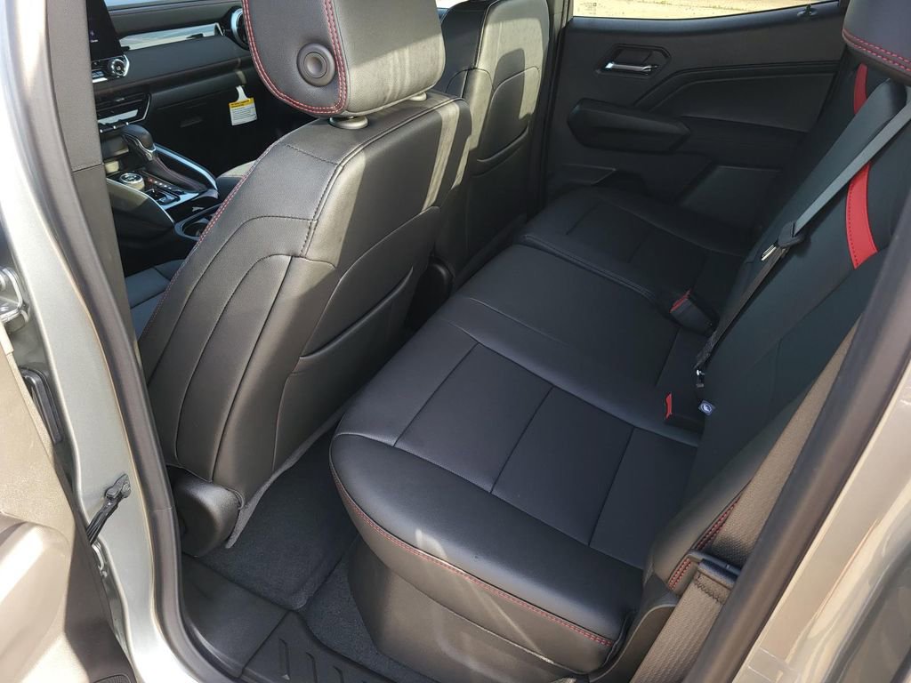 2025 Chevrolet Colorado Z71 - Photo 20