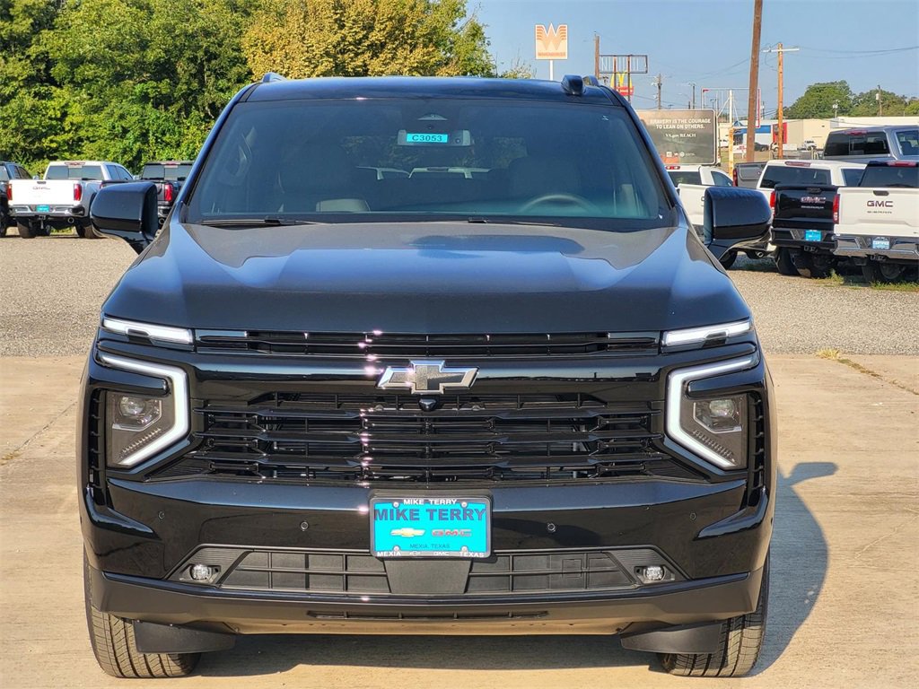 2026 Chevrolet Tahoe RST photo 2