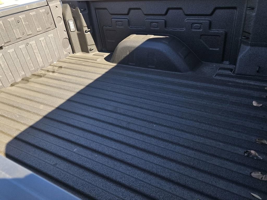 2026 Chevrolet Silverado 1500 LT - Photo 8