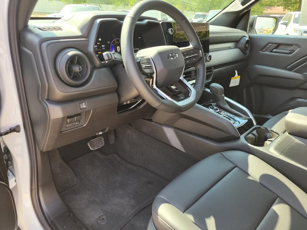 2026 Chevrolet Colorado Trail Boss - Photo 13