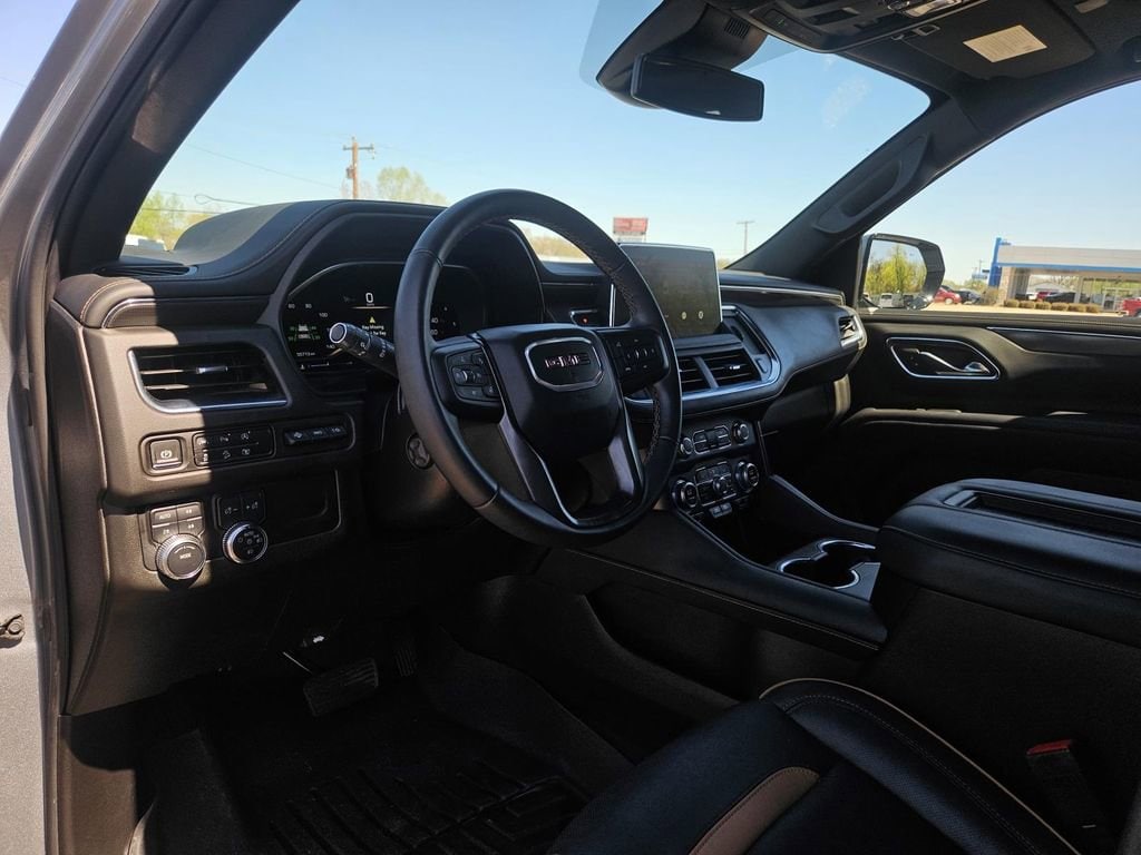 2024 GMC Yukon XL AT4 - Photo 13