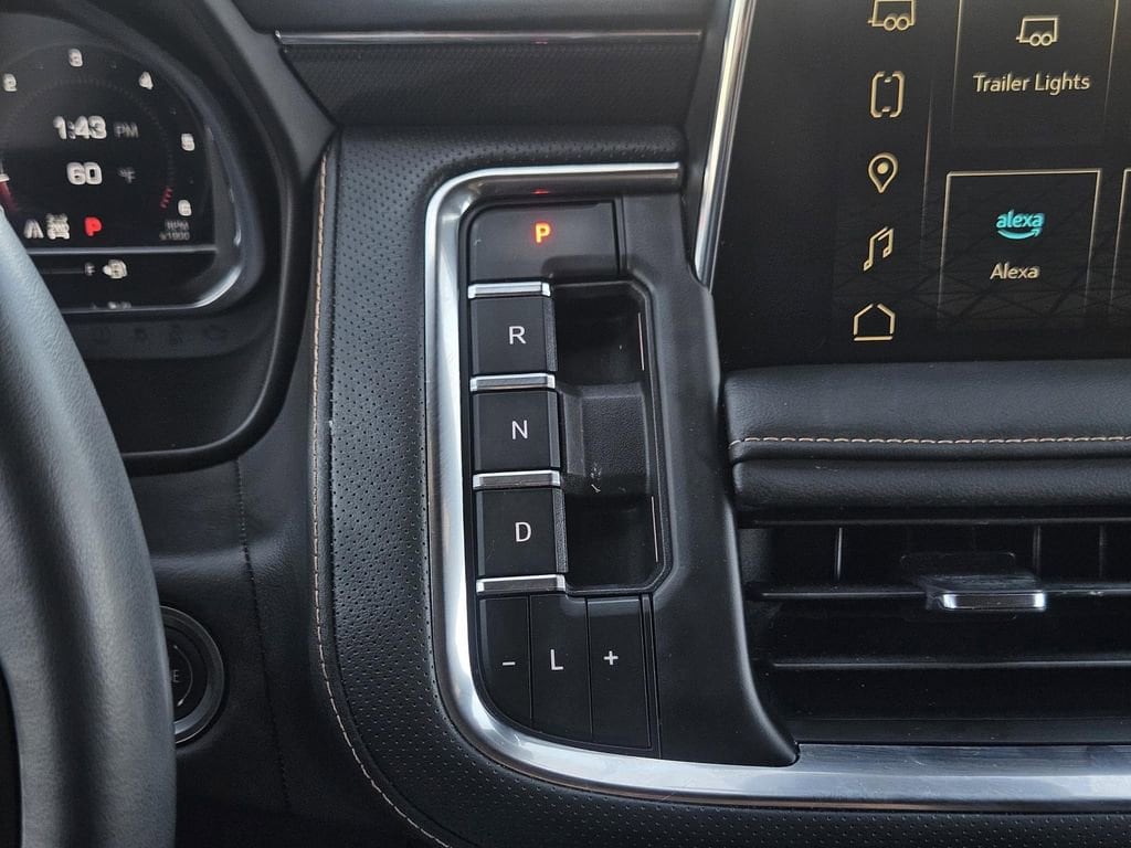 2024 GMC Yukon XL AT4 - Photo 22
