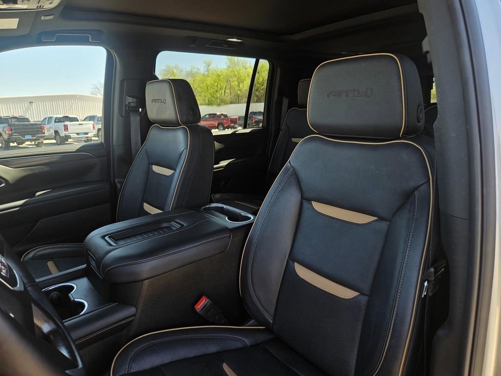 2024 GMC Yukon XL AT4 - Photo 12