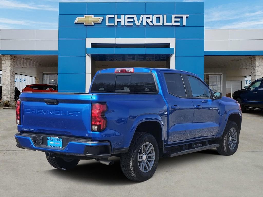 Used 2024 Chevrolet Colorado LT Truck