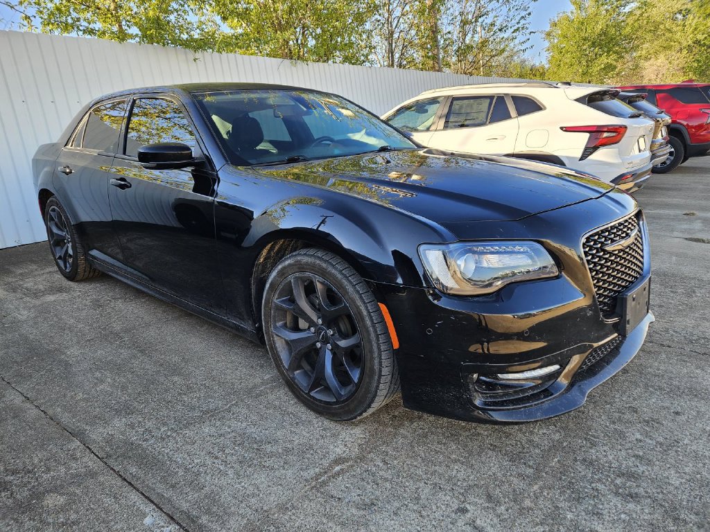 2021 Chrysler 300