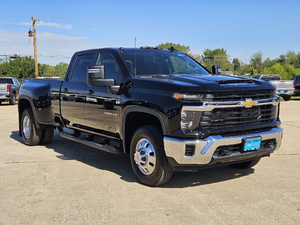 2026 Chevrolet Silverado 3500 HD LT DRW Truck