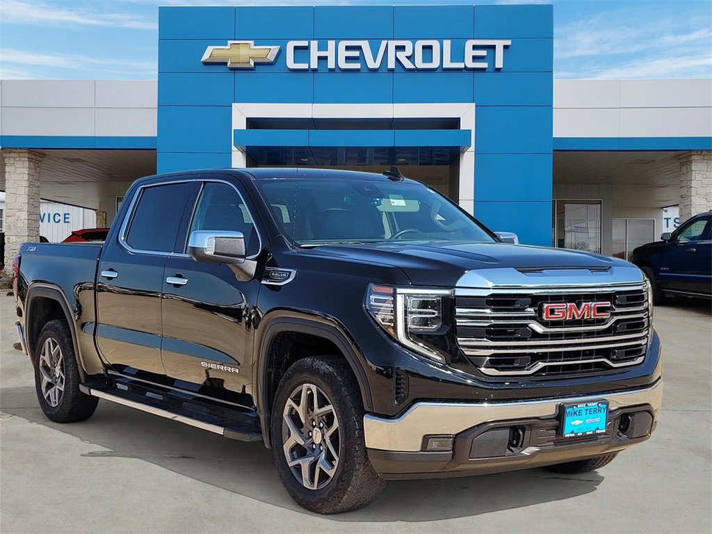 2024 GMC Sierra 1500 SLT