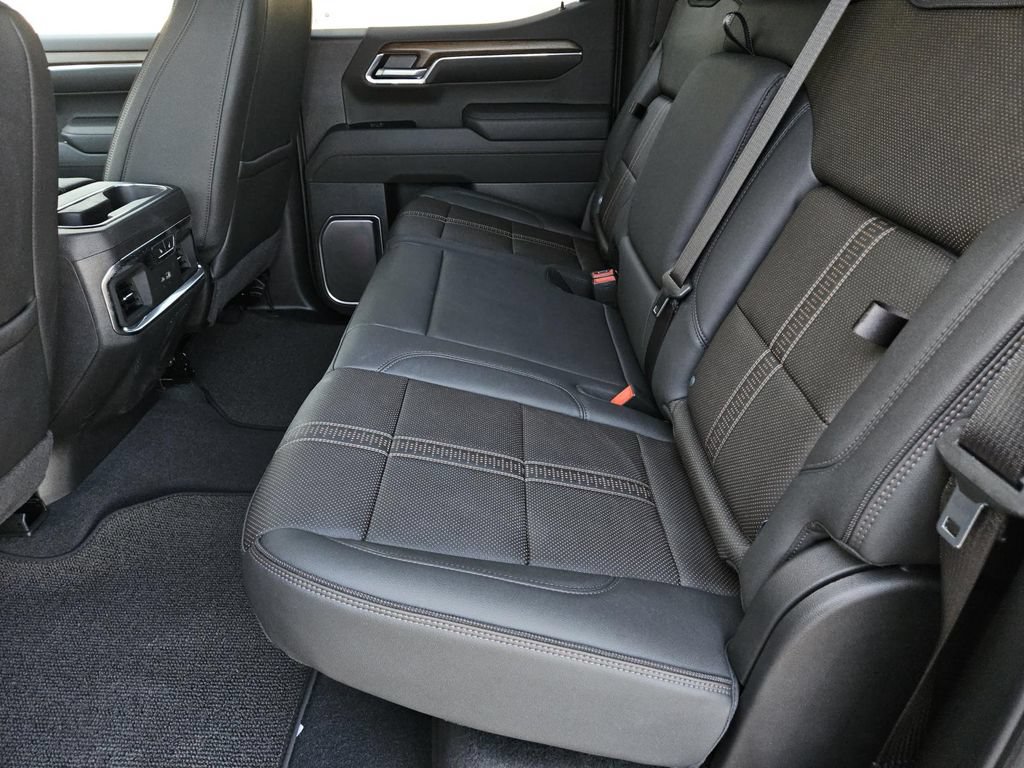 2026 Chevrolet Silverado 1500 High Country - Photo 25