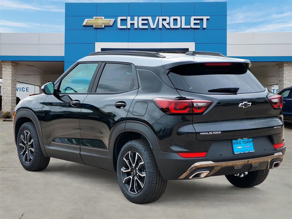 2025 Chevrolet Trailblazer ACTIV photo 3