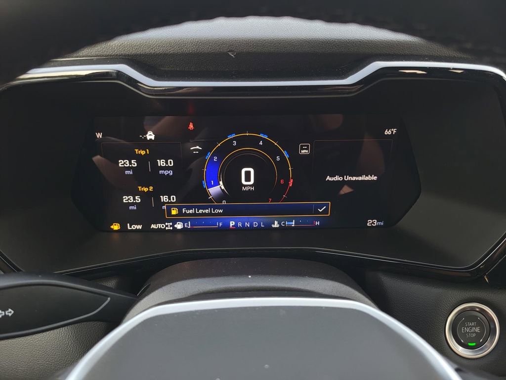 2025 Chevrolet Colorado LT - Photo 10