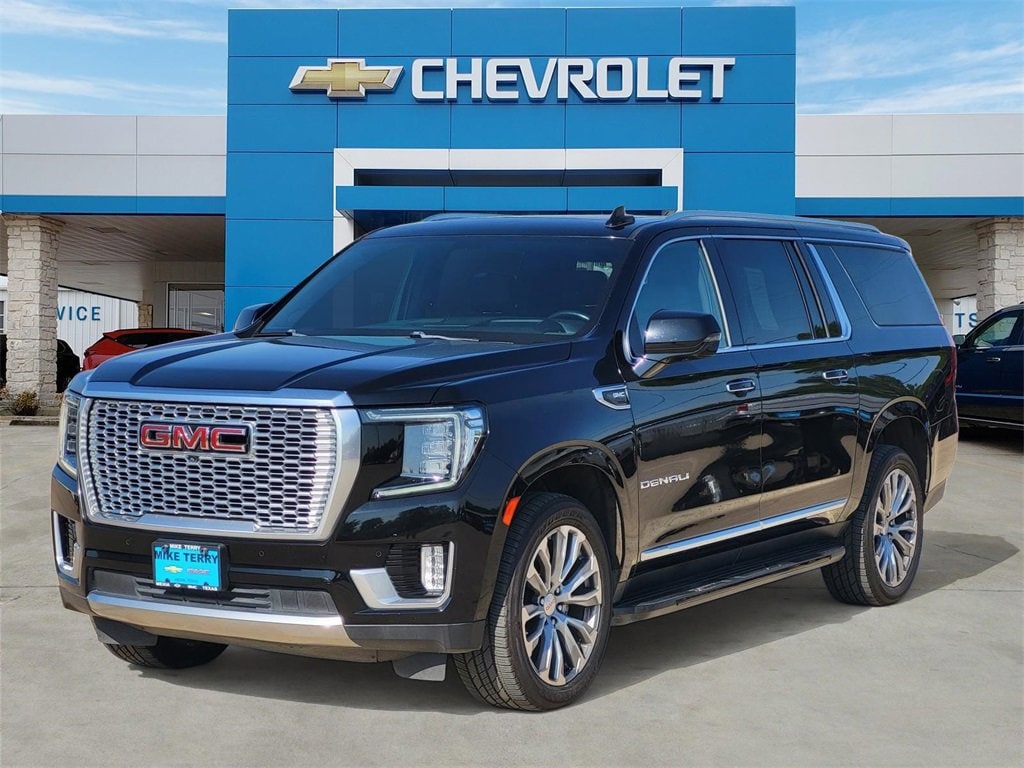 Used 2021 GMC Yukon XL Denali SUV