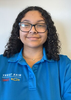 Staff member Ashleigh Barrentine from e68b62e1a5d3