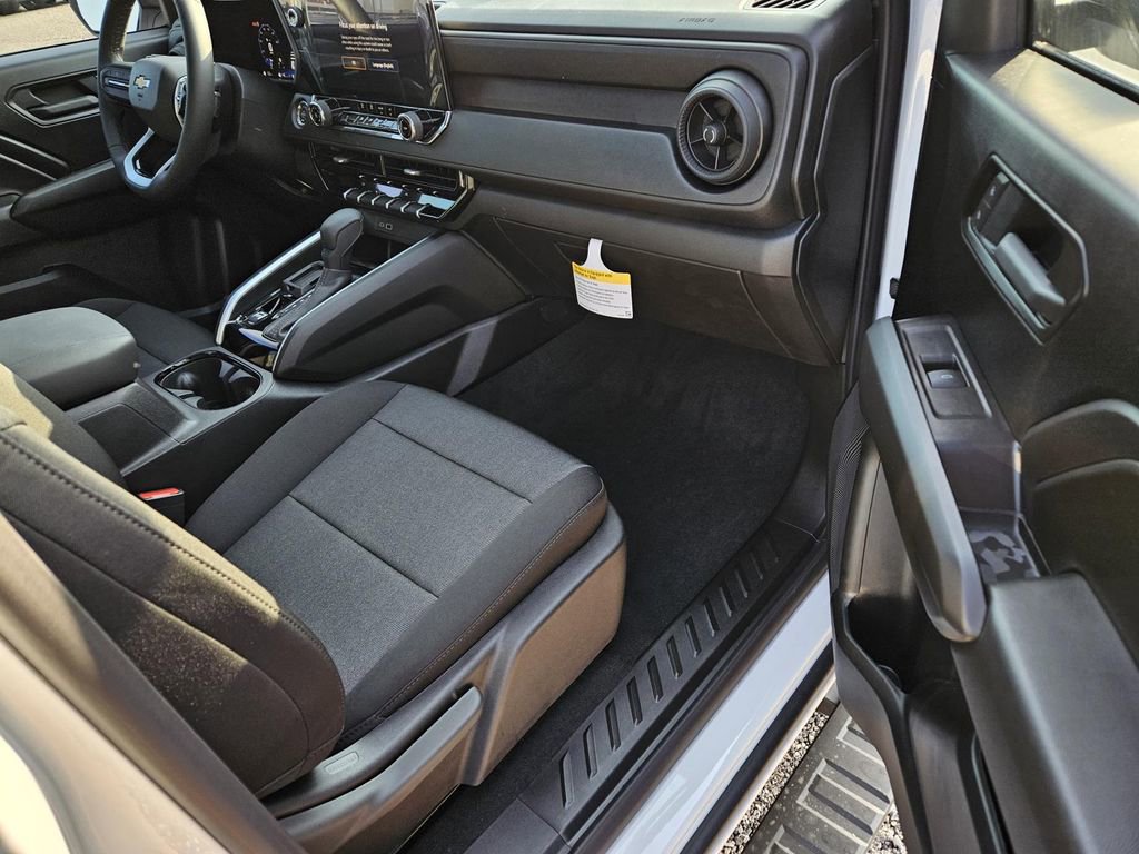 2026 Chevrolet Colorado Work Truck - Photo 7