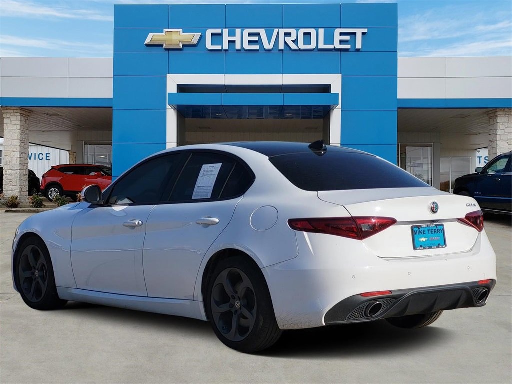 Used 2018 Alfa Romeo Giulia 4DR SDN RWD