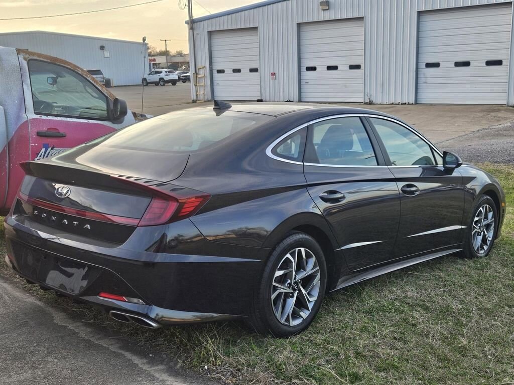 Used 2023 Hyundai Sonata SEL Sedan
