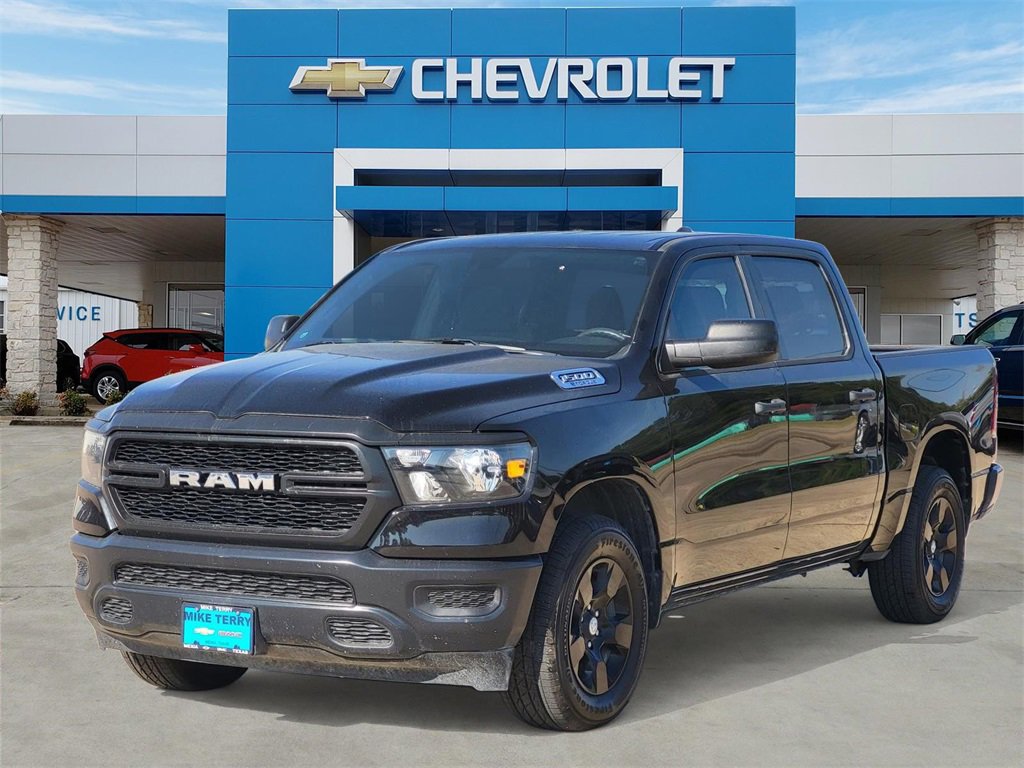 2024 Ram 1500 Tradesman photo 3