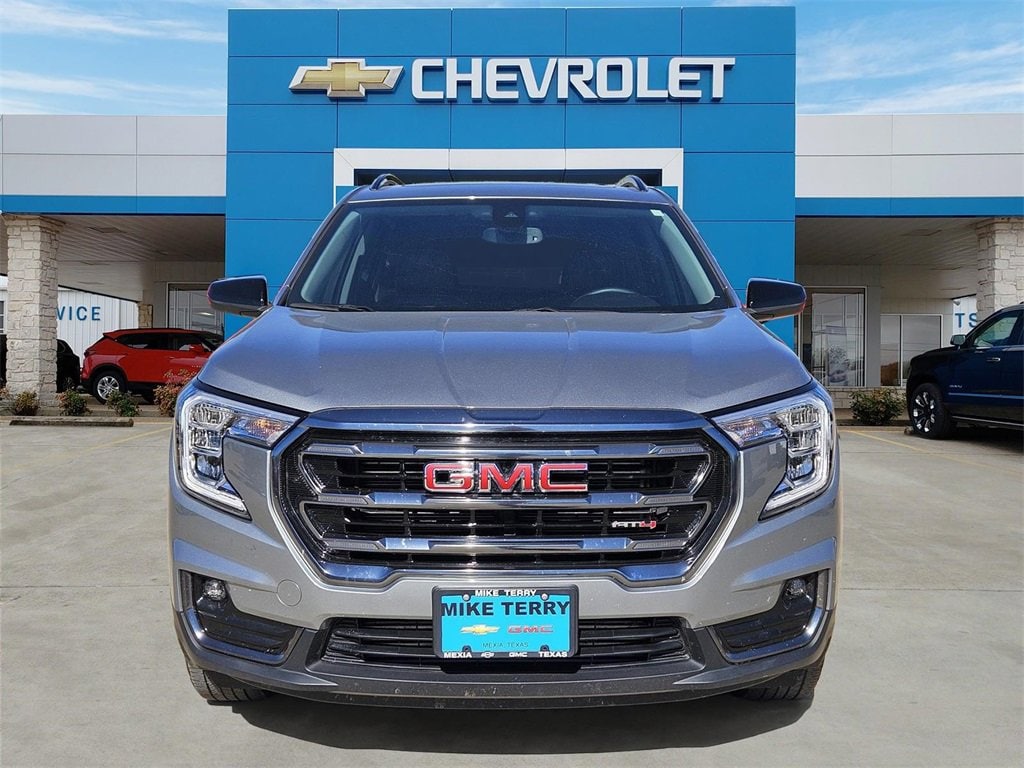 Used 2024 GMC Terrain AT4 SUV