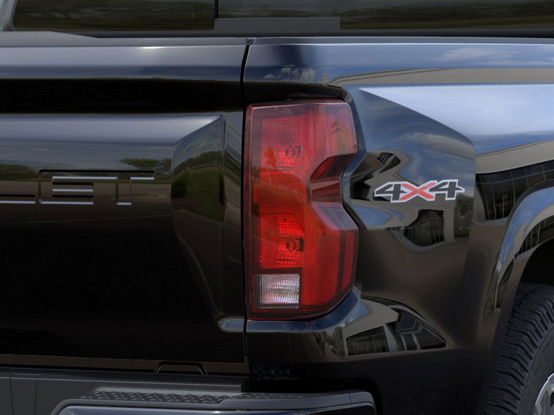2025 Chevrolet Colorado LT - Photo 39