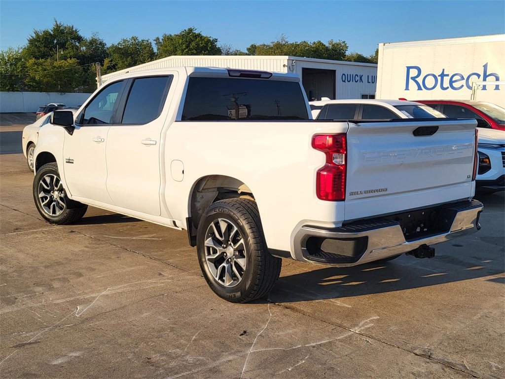 2023 Chevrolet Silverado 1500 LT photo 4