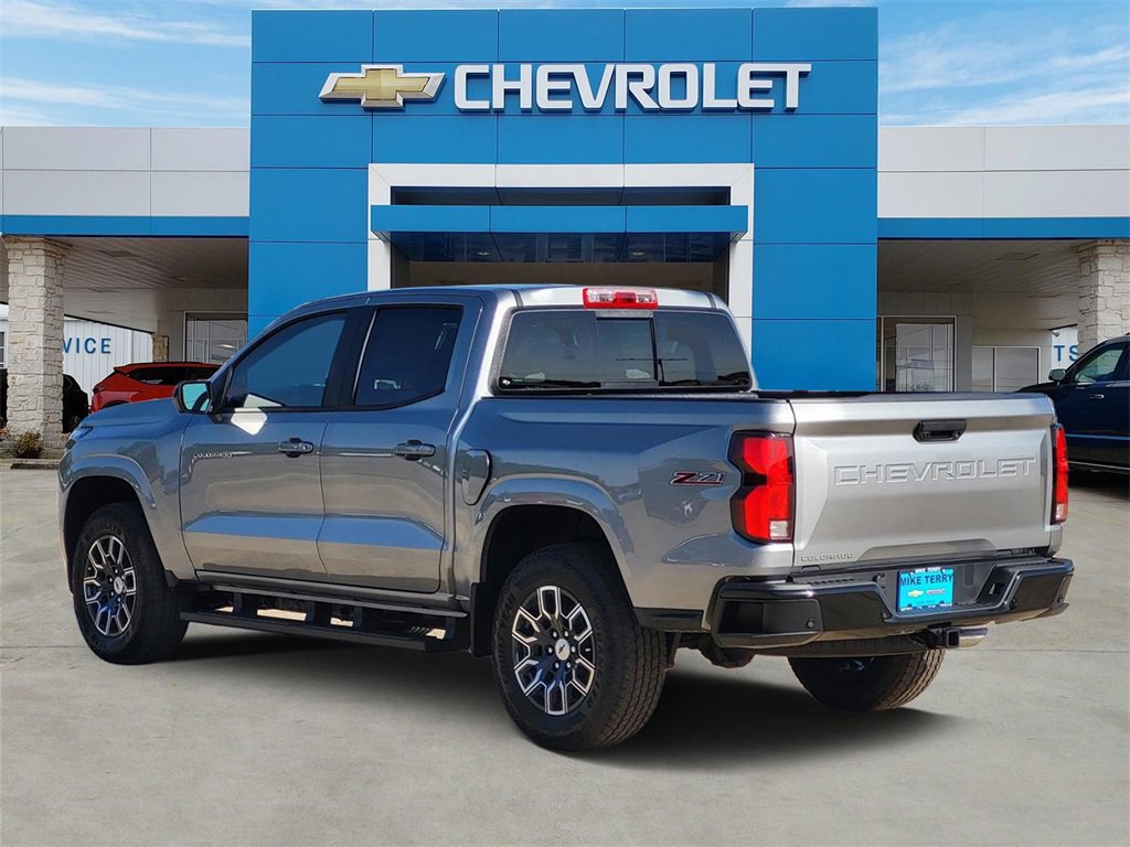 2026 Chevrolet Colorado Z71 photo 3