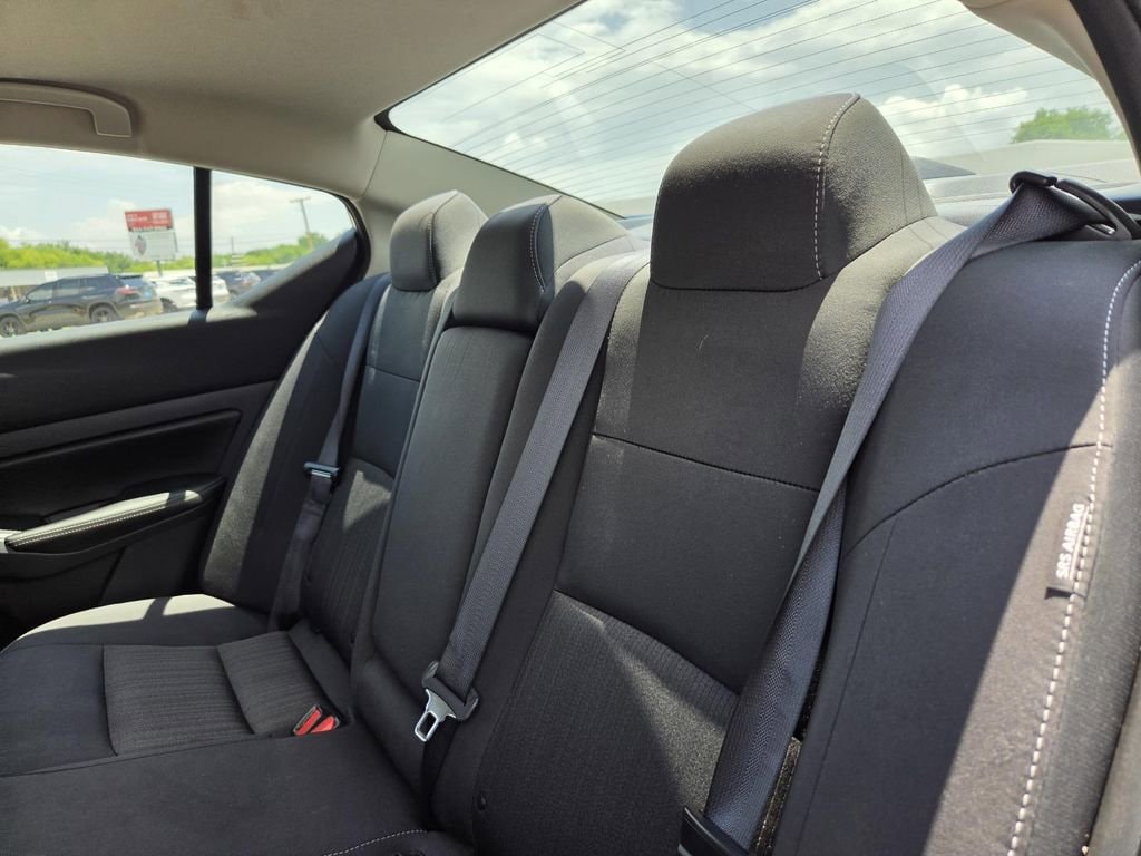 2025 Nissan Altima SV - Photo 26