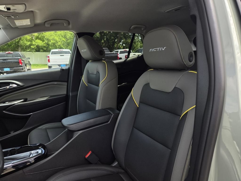 2026 Chevrolet Trax Activ - Photo 10