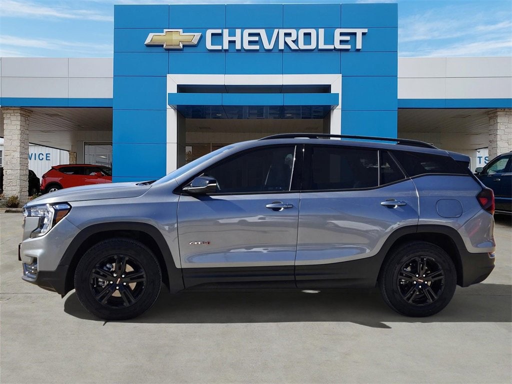 Used 2024 GMC Terrain AT4 SUV