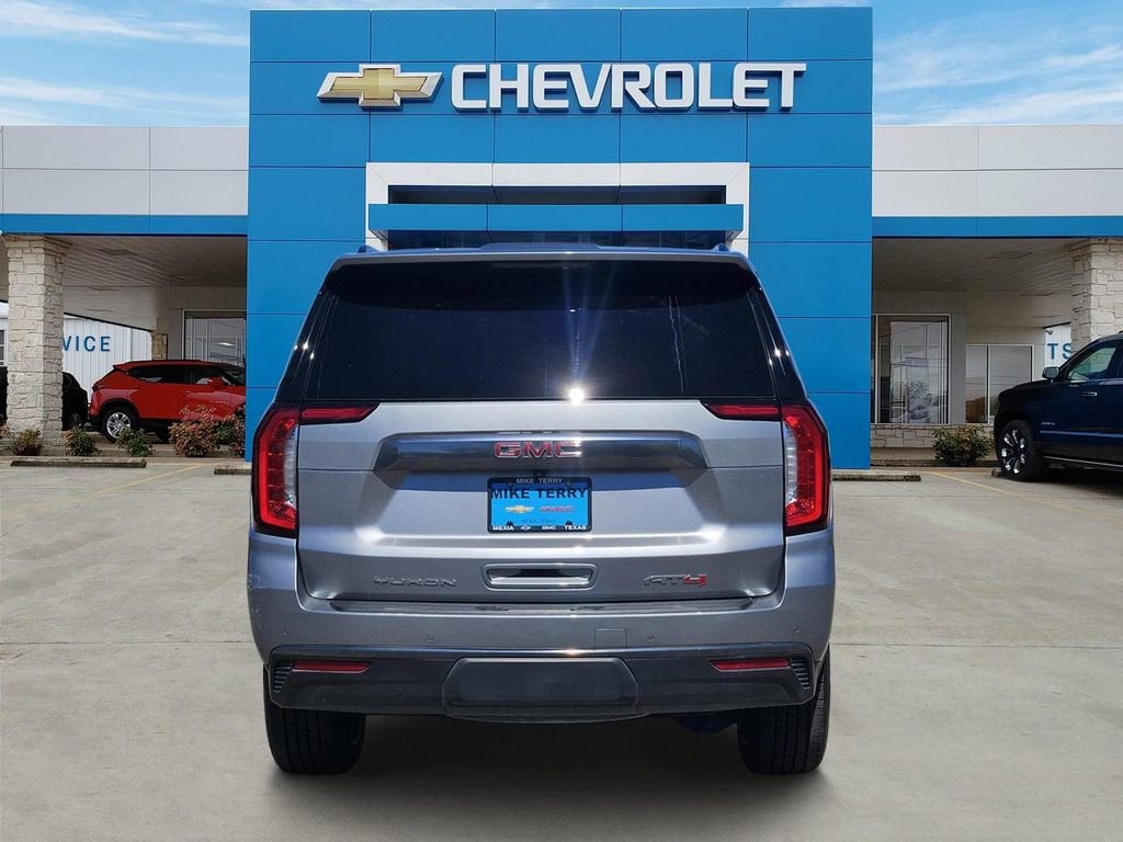 2024 GMC Yukon XL AT4 - Photo 5