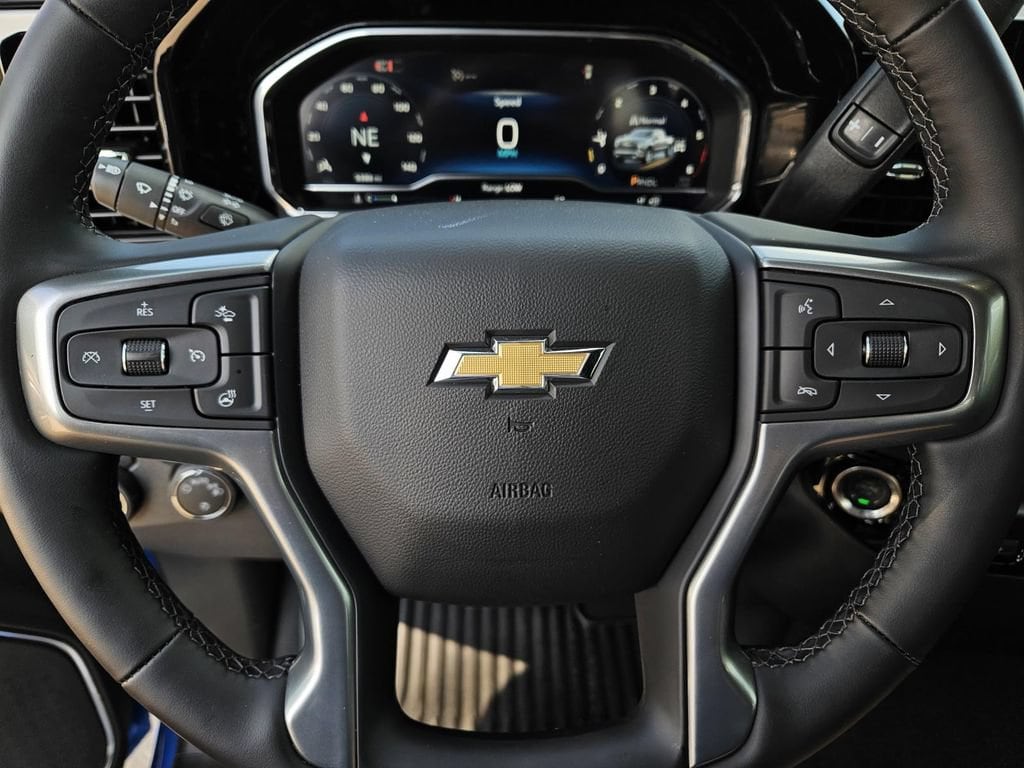 2025 Chevrolet Silverado 1500 LT - Photo 24