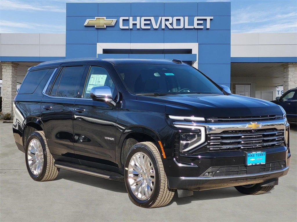 2025 Chevrolet Tahoe Premier's photo