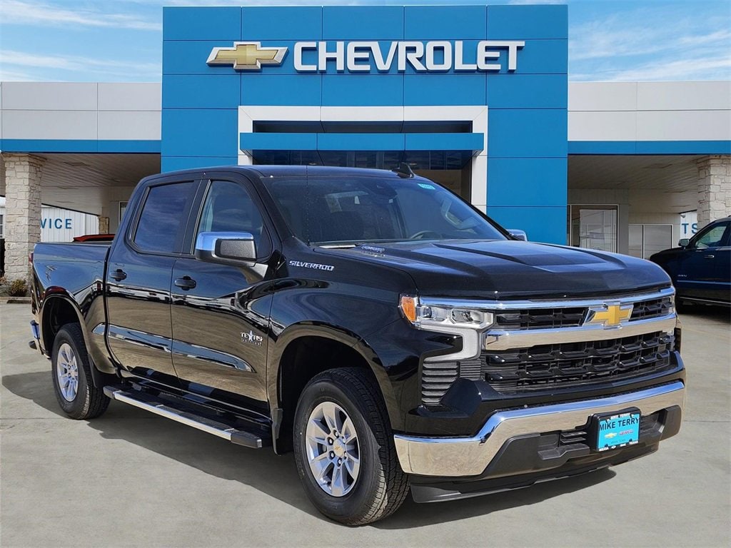 2026 Chevrolet Silverado 1500 LT's photo