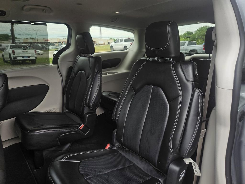 2024 Chrysler Pacifica Touring L - Photo 26