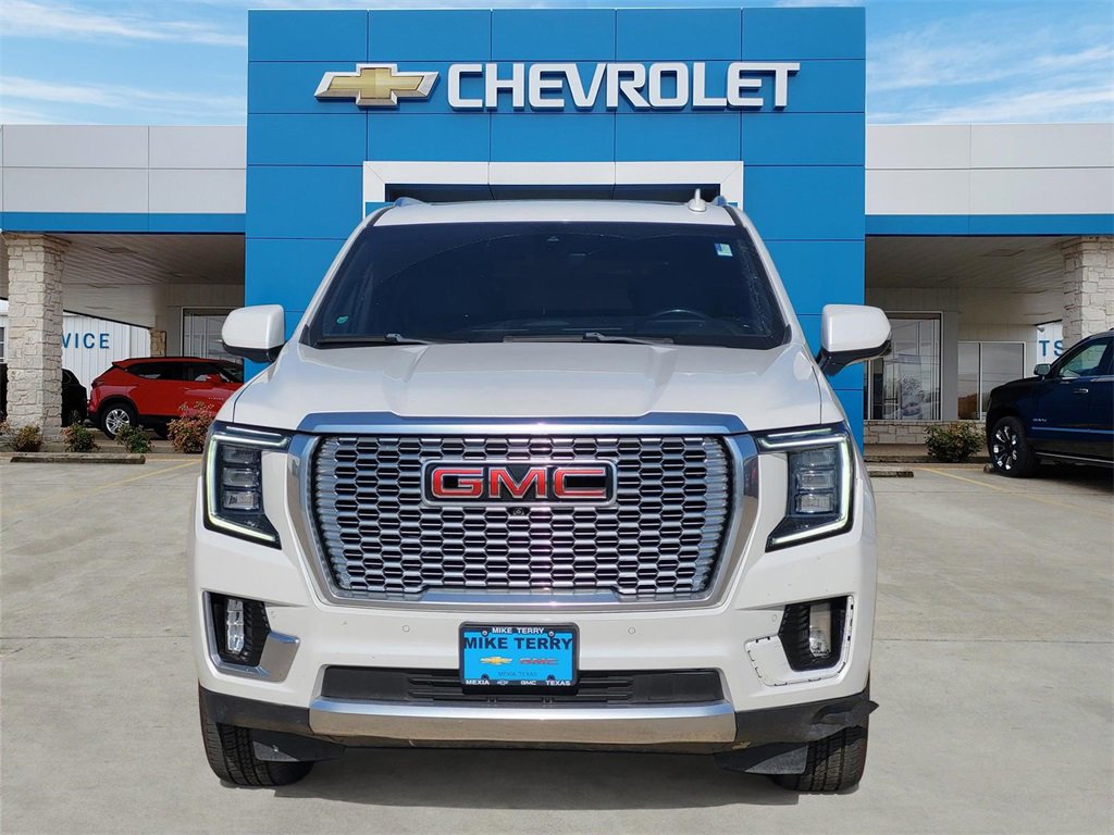 2021 Gmc Yukon XL Denali photo 2