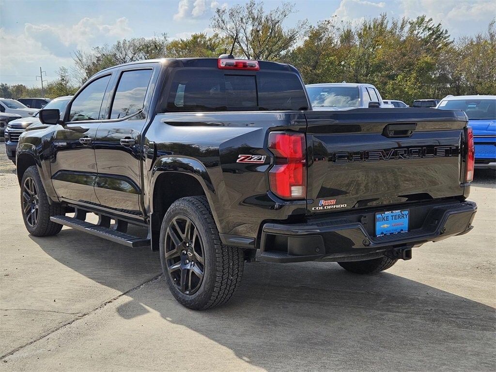 New 2025 Chevrolet Colorado Z71 Truck