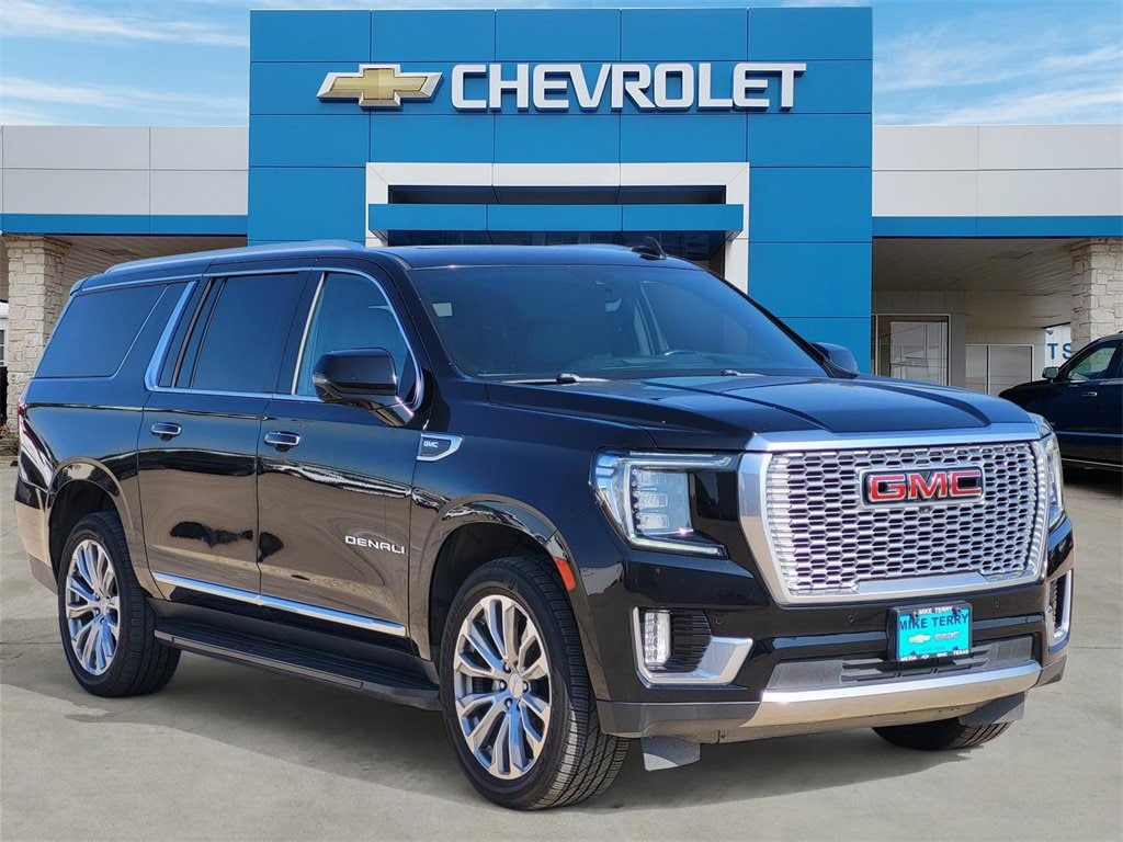 Used 2021 GMC Yukon XL Denali SUV