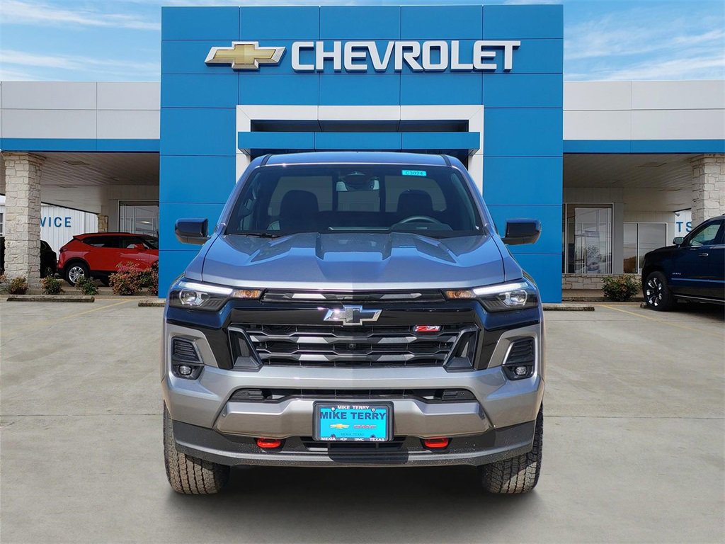 2026 Chevrolet Colorado Z71 photo 2