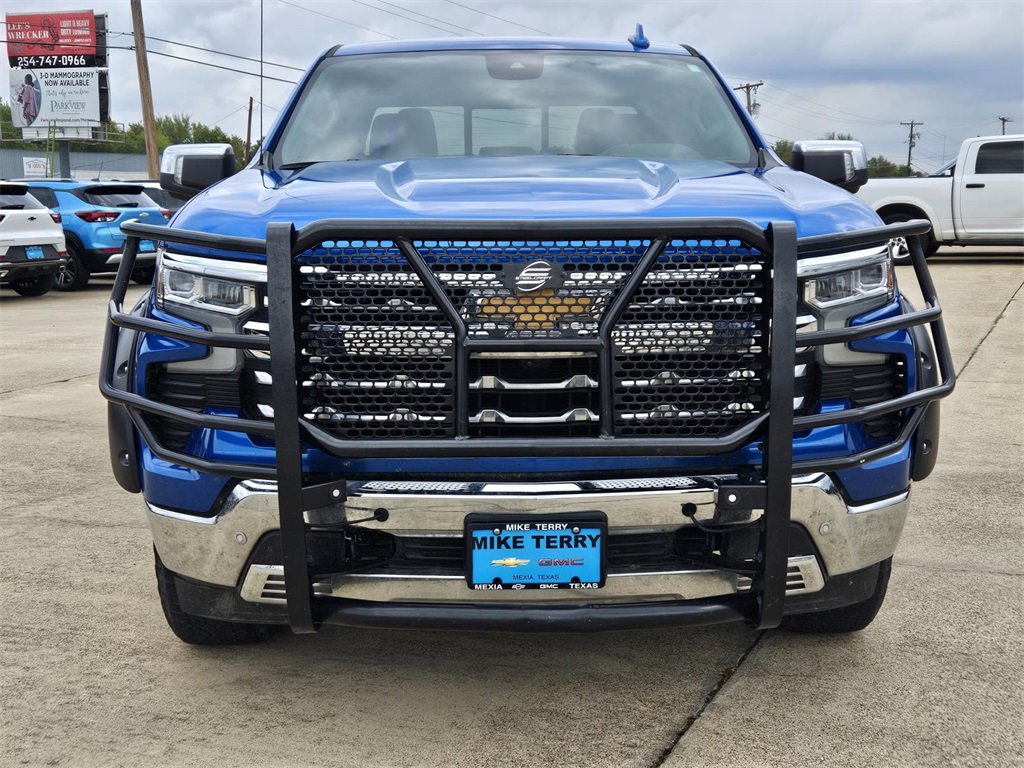 2024 Chevrolet Silverado 1500 LTZ photo 2