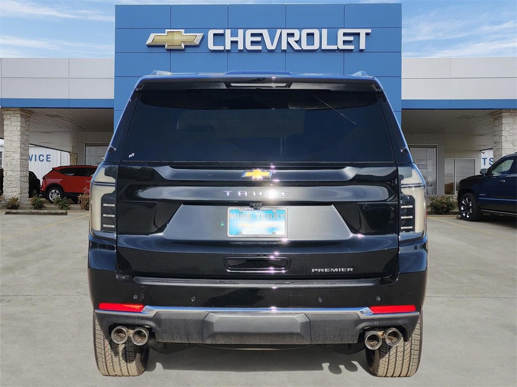 2025 Chevrolet Tahoe Premier photo 4