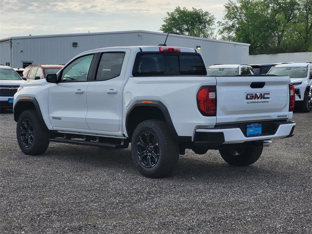 2025 Gmc Canyon Elevation photo 3