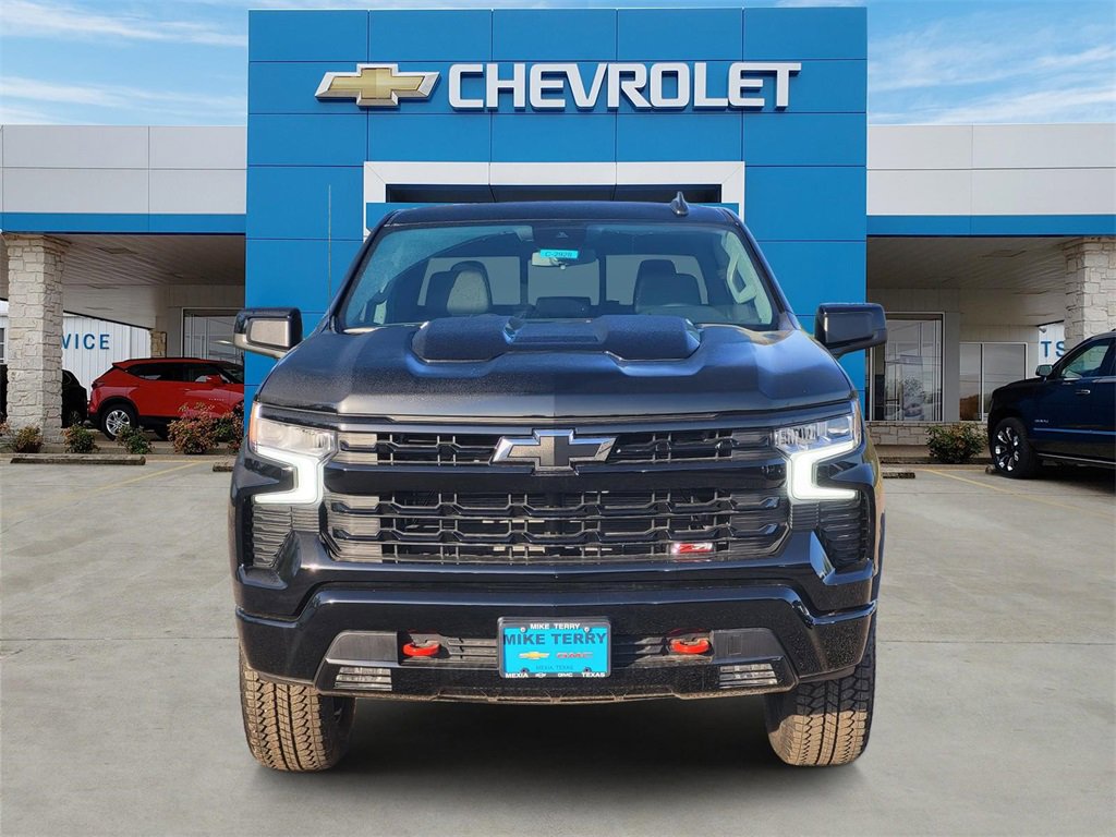 2025 Chevrolet Silverado 1500 LT Trail Boss photo 2