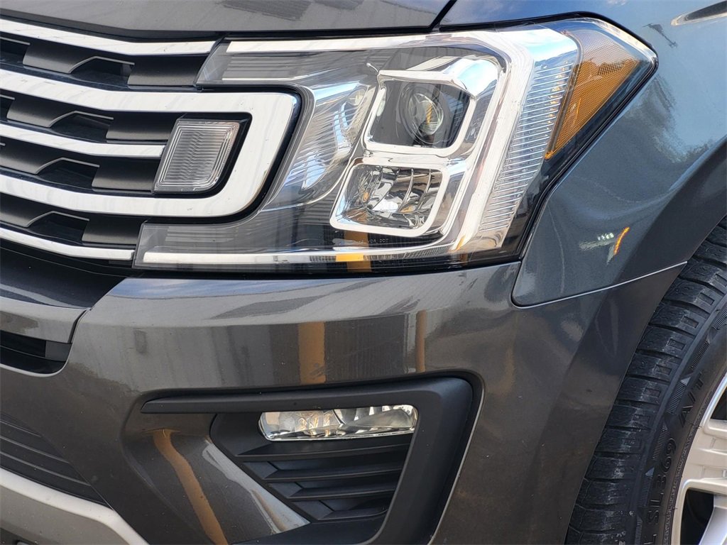 2020 Ford Expedition XLT photo 3