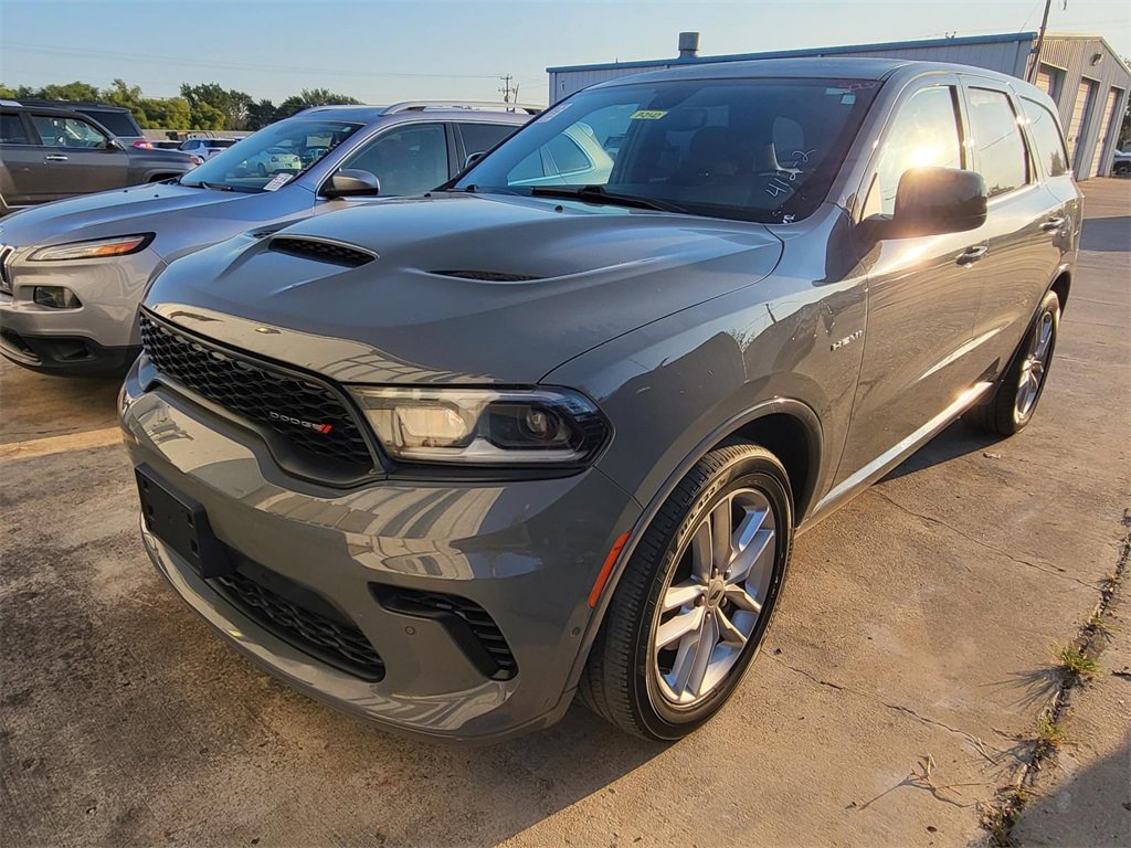 2024 Dodge Durango R/T photo 2