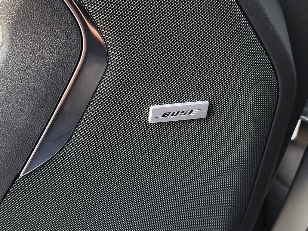 2025 Chevrolet Suburban Premier - Photo 21